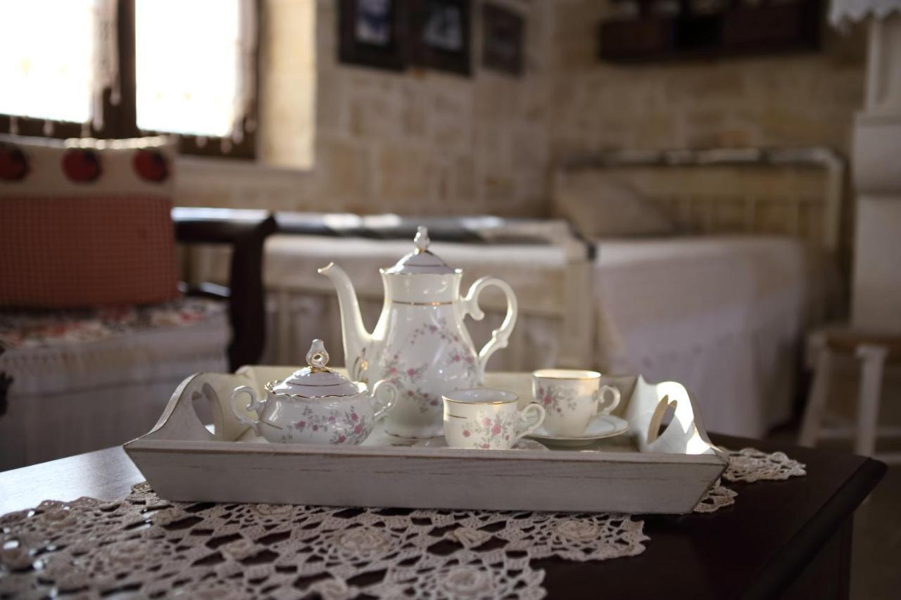 Villa Athina - Irene Country House Ierápetra Buitenkant foto