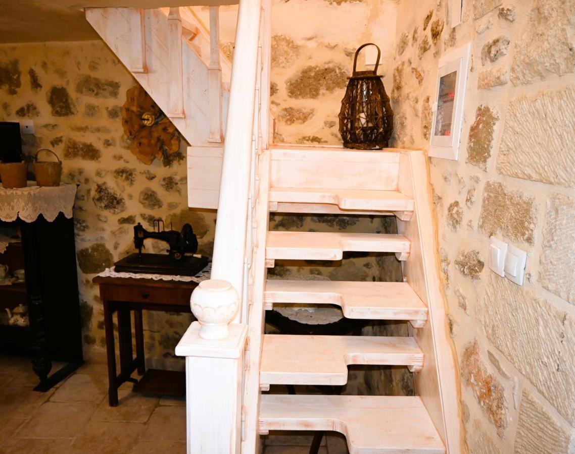 Villa Athina - Irene Country House Ierápetra Buitenkant foto
